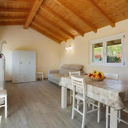 Casina Bianca Villa Lurate Caccivio Exterior photo